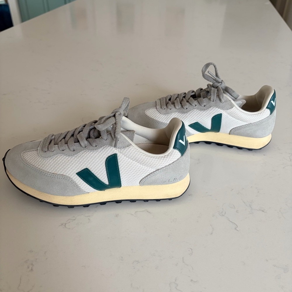 Veja Rio Branco (Alveomesh Gravel Brittany) - Size 7 - Picture 4 of 13
